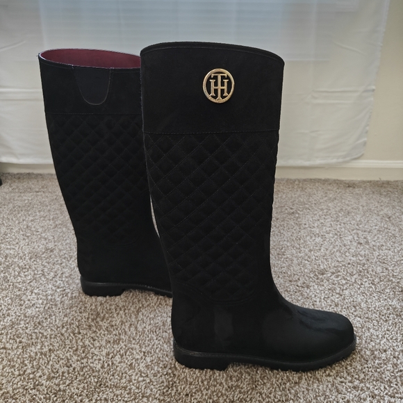Tommy Hilfiger Babette Black Suede Quilted Rain Boot 9M - Picture 5 of 8